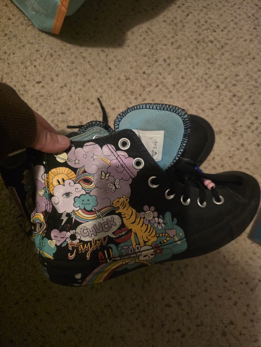 Womens Converse Chuck Taylors Size 8 - Picture 3 of 3
